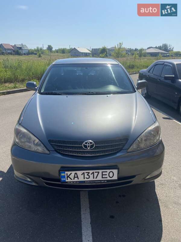 2003 toyota camry