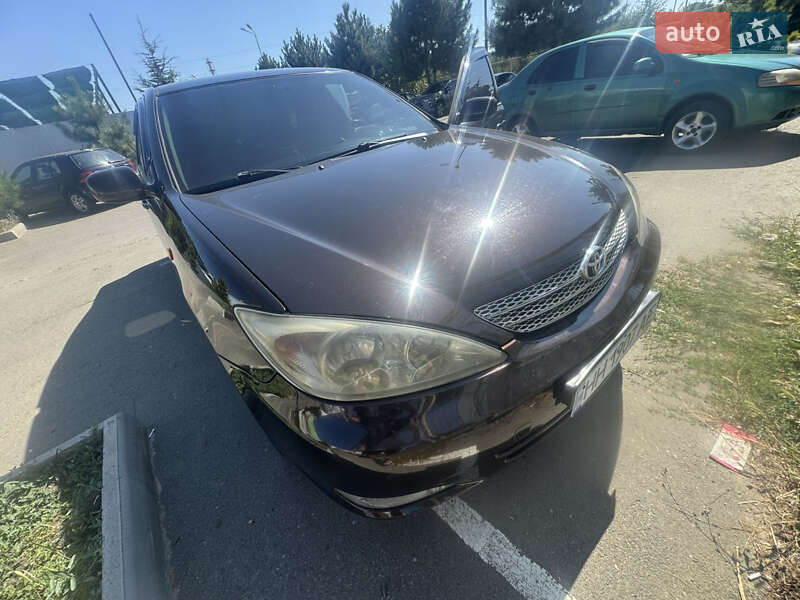 2003 toyota camry