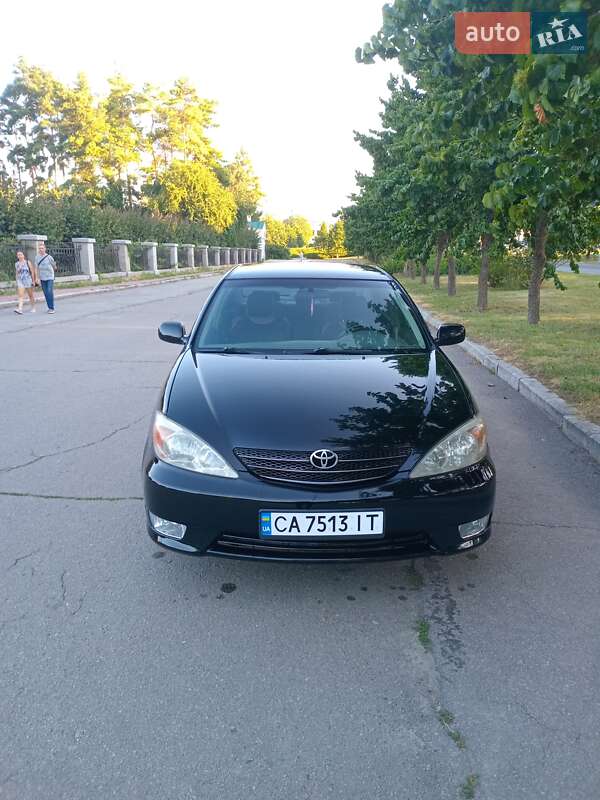 2002 toyota camry