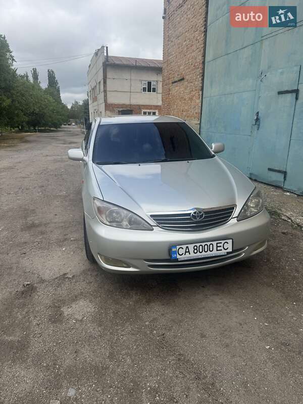 2003 toyota camry