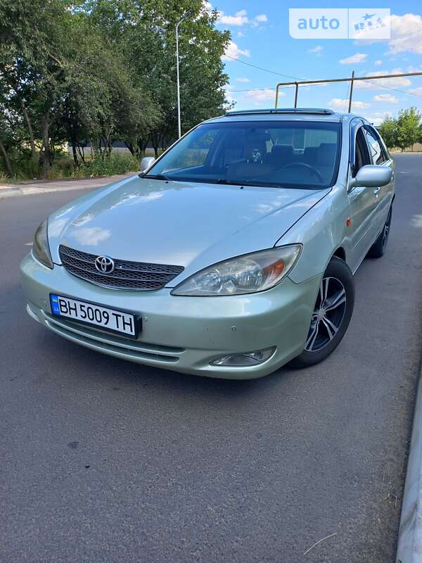 2002 toyota camry