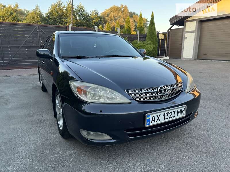2003 toyota camry