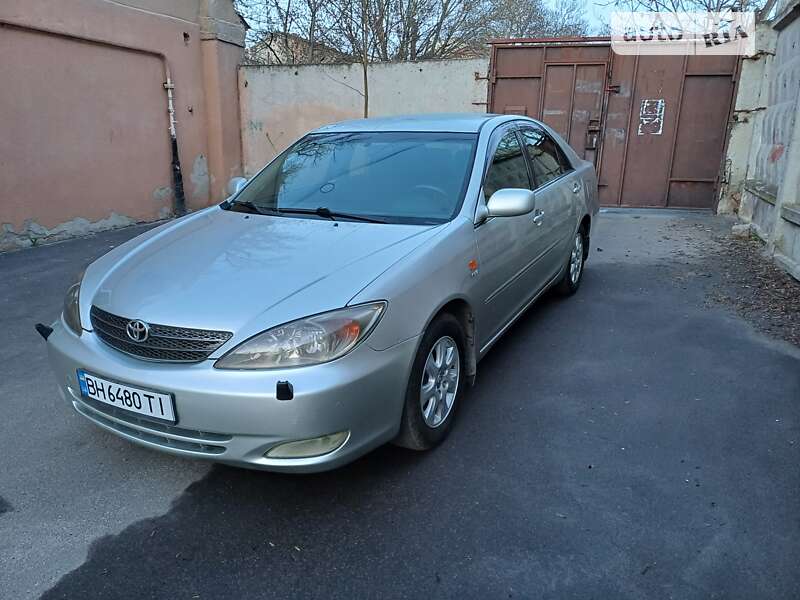 2003 toyota camry