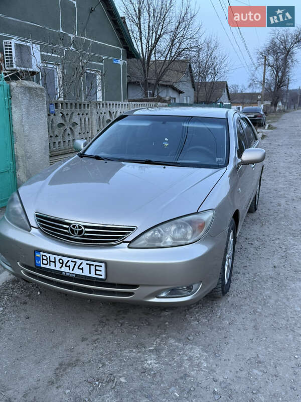 2003 toyota camry