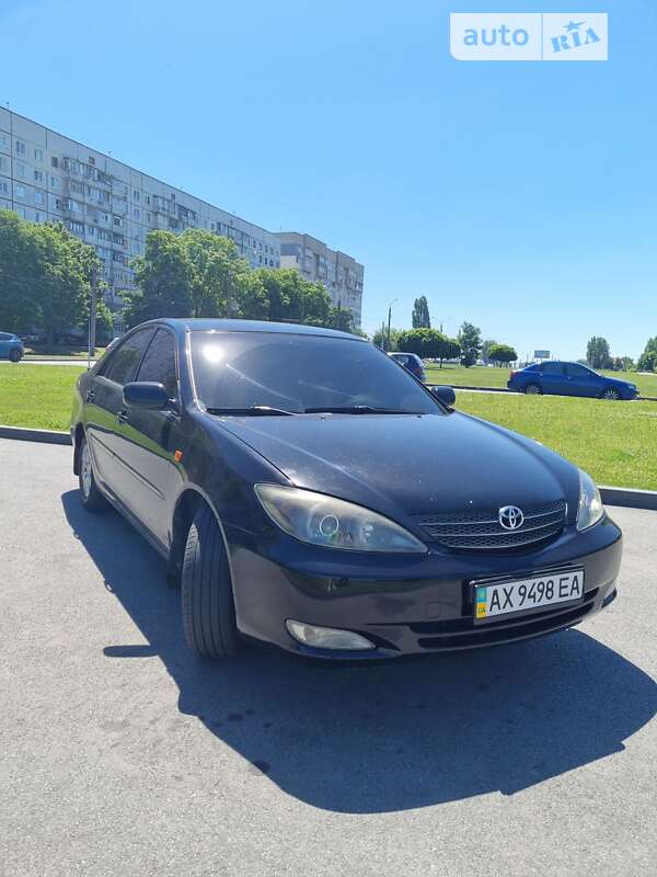2003 toyota camry