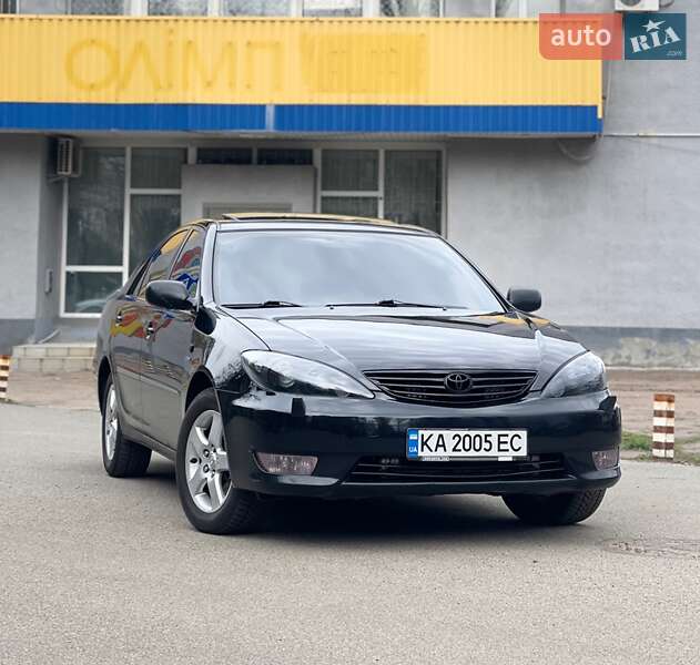 2005 toyota camry