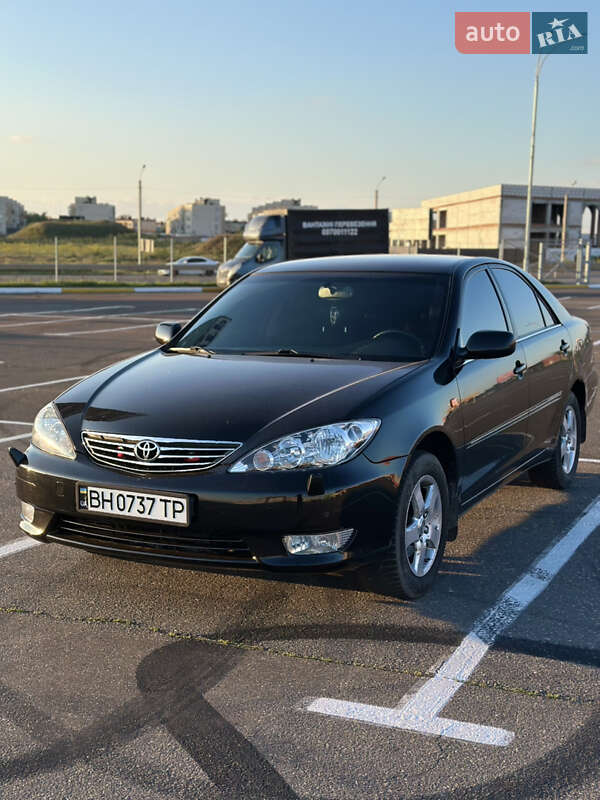 2005 toyota camry