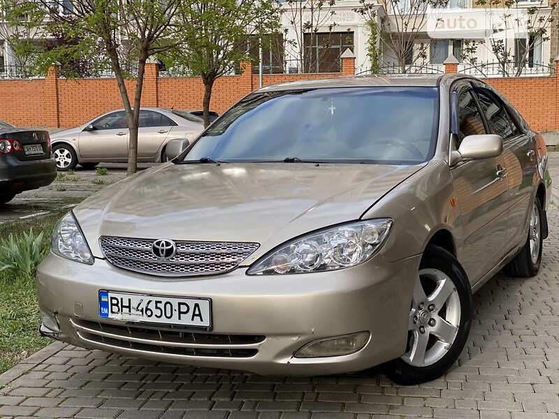 2003 toyota camry
