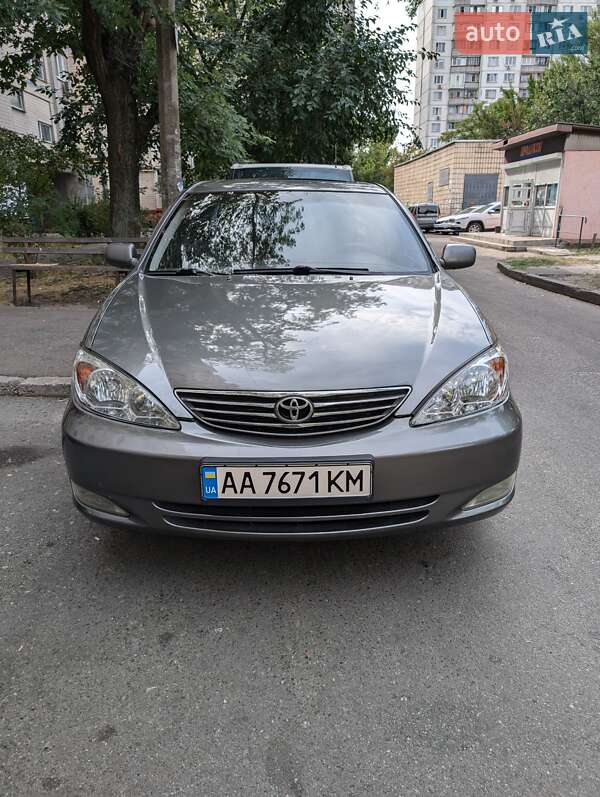 2003 toyota camry
