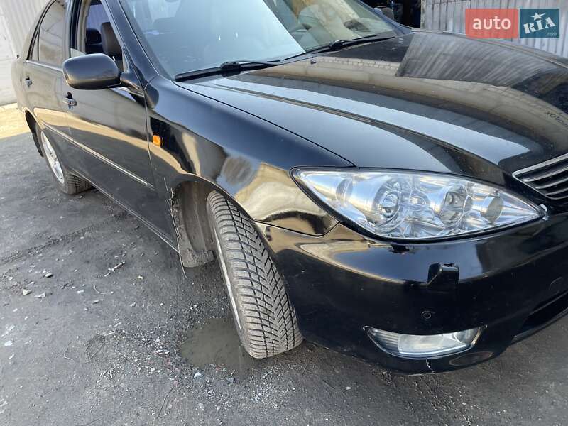 2005 toyota camry