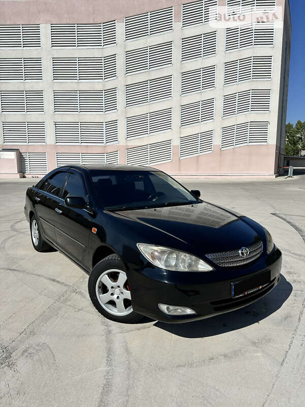 2002 toyota camry