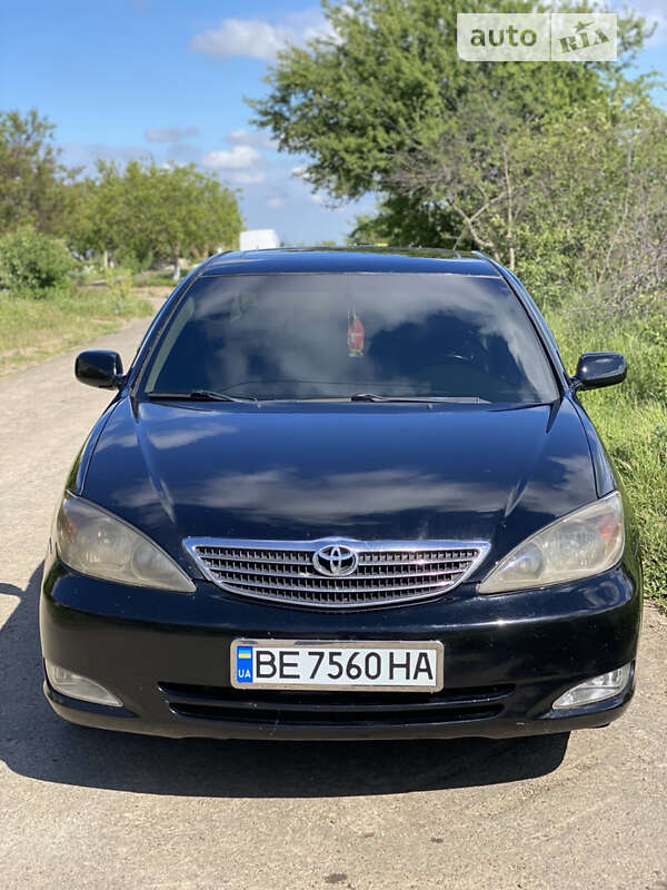 2004 toyota camry