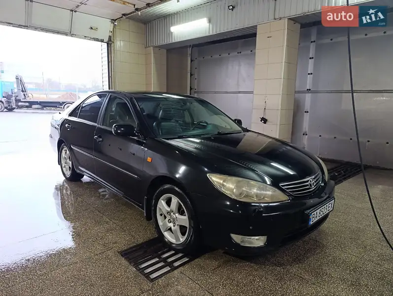 2005 toyota camry