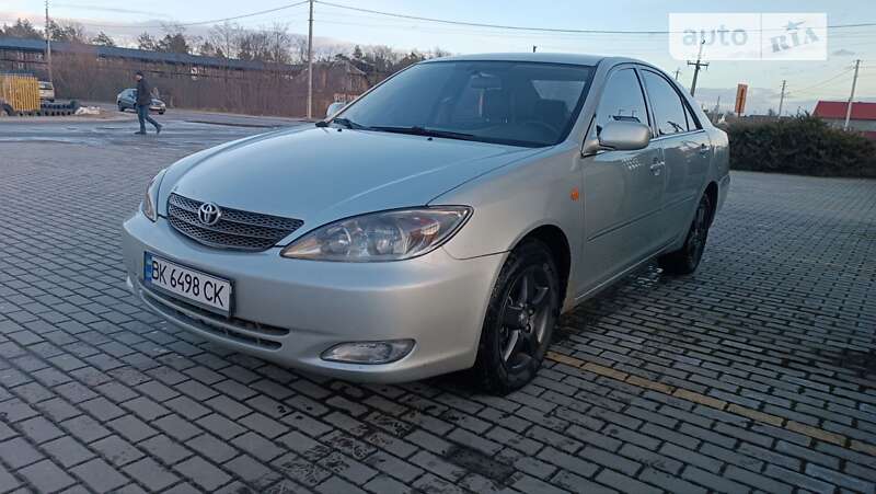 2001 toyota camry