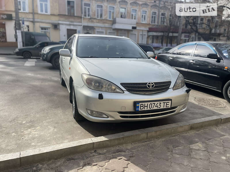 2002 toyota camry