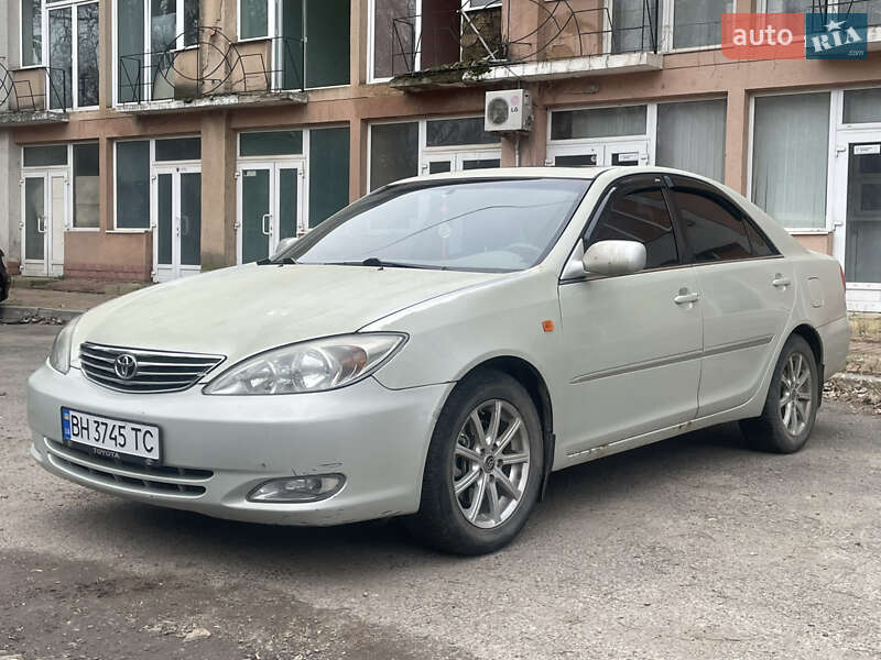 2003 toyota camry