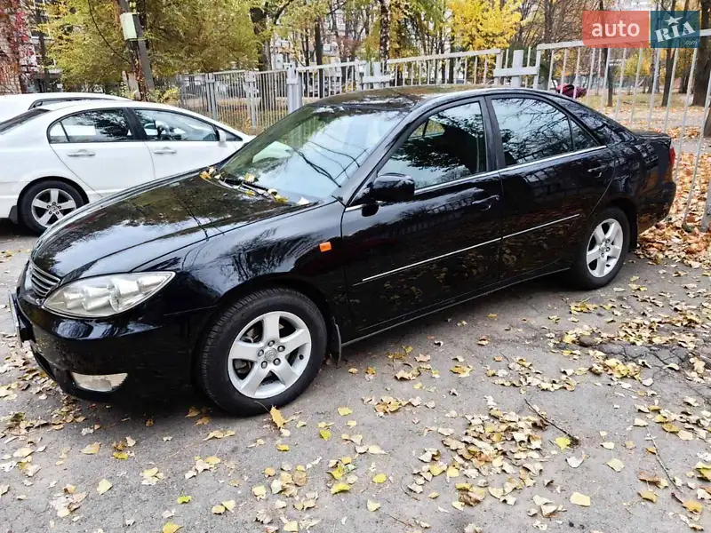 2005 toyota camry