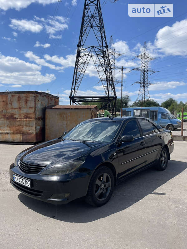 2003 toyota camry