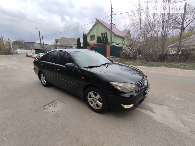 2005 toyota camry