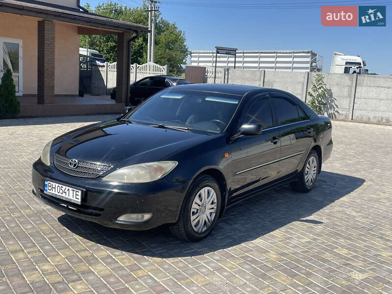 2003 toyota camry