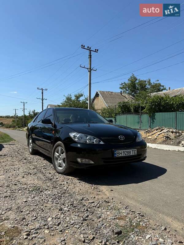 2003 toyota camry