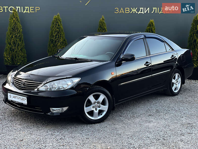 2005 toyota camry