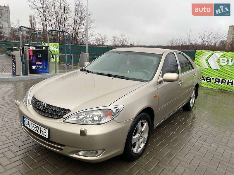 2003 toyota camry