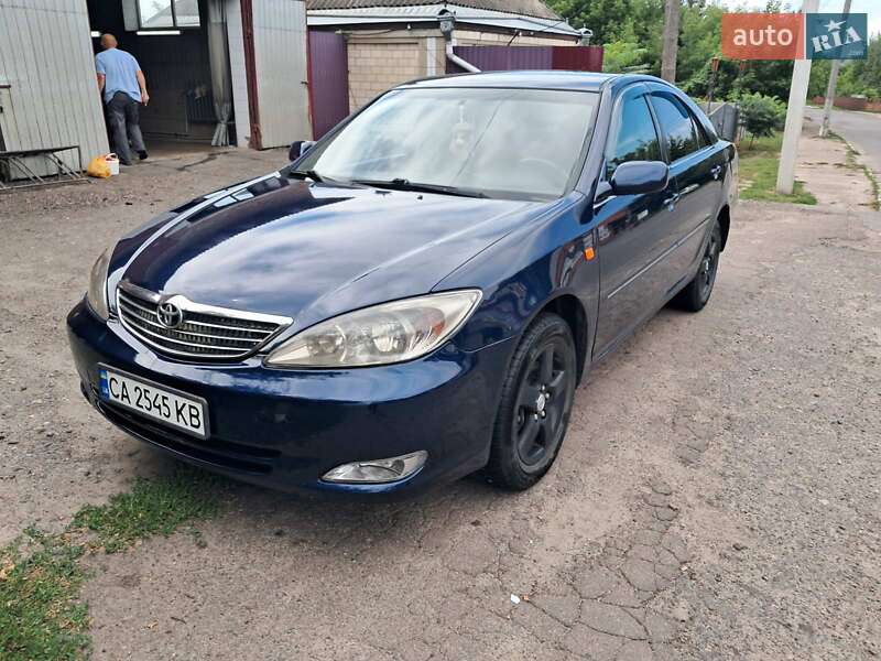 2002 toyota camry