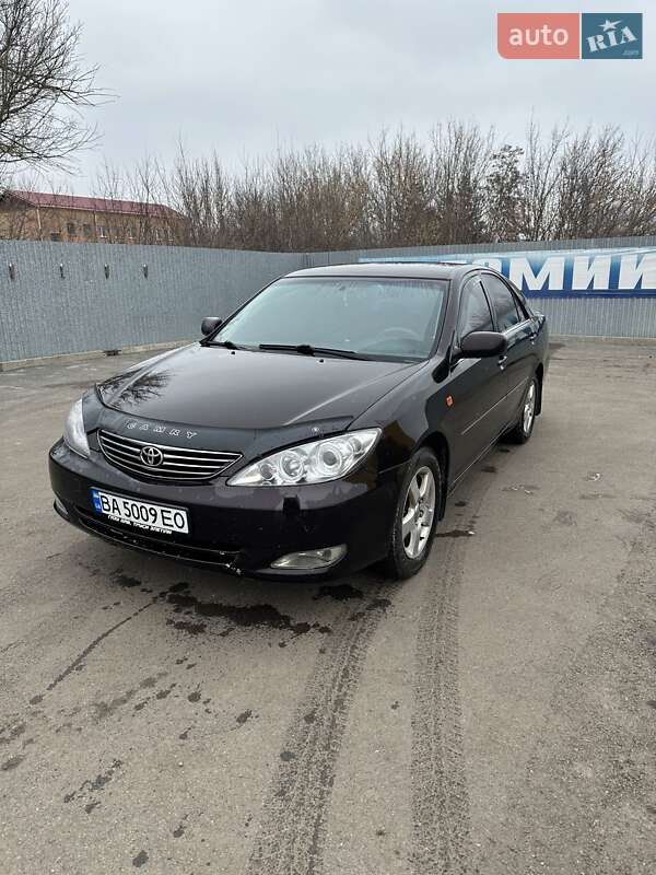 2004 toyota camry