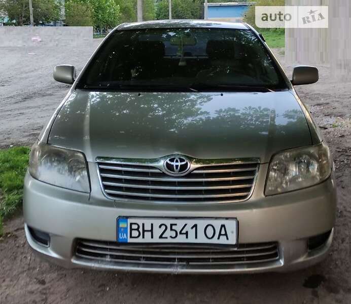 2005 toyota corolla