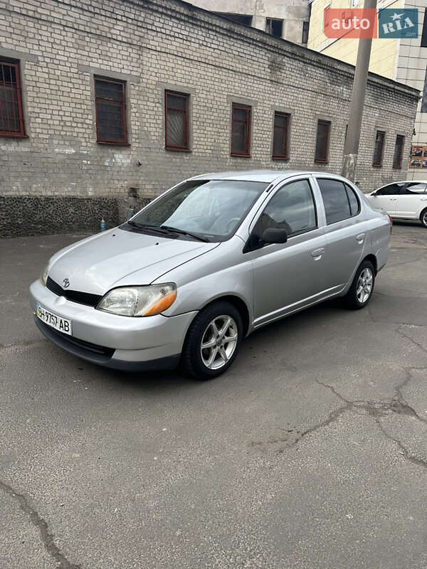 2000 toyota echo