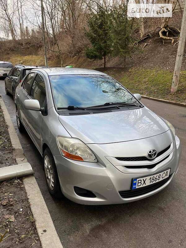 2007 toyota yaris