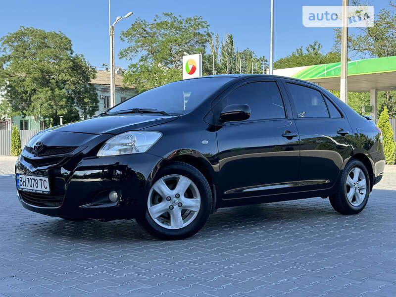 2007 toyota yaris