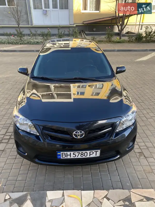 2011 toyota corolla