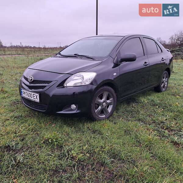 2007 toyota yaris