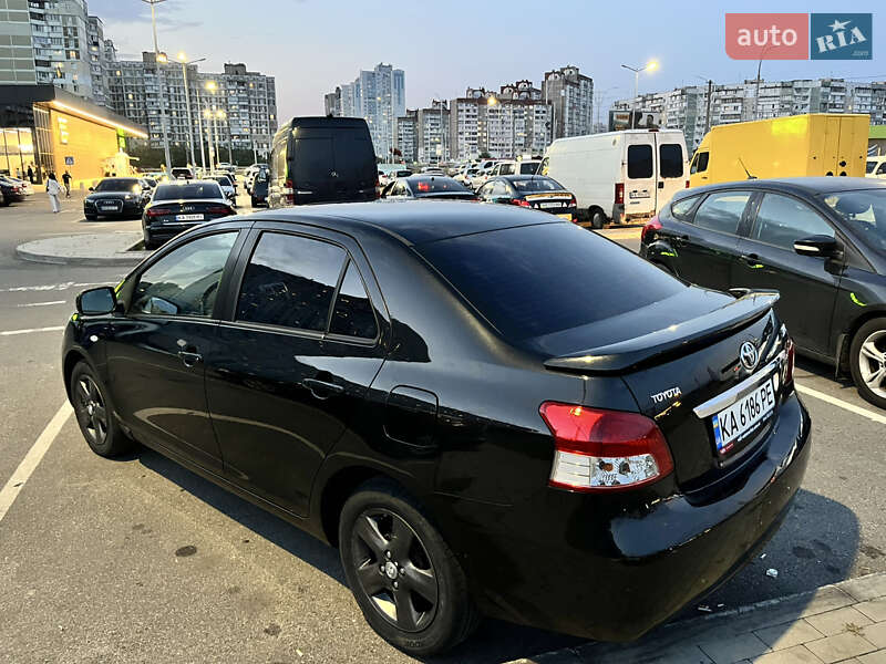 2007 toyota yaris
