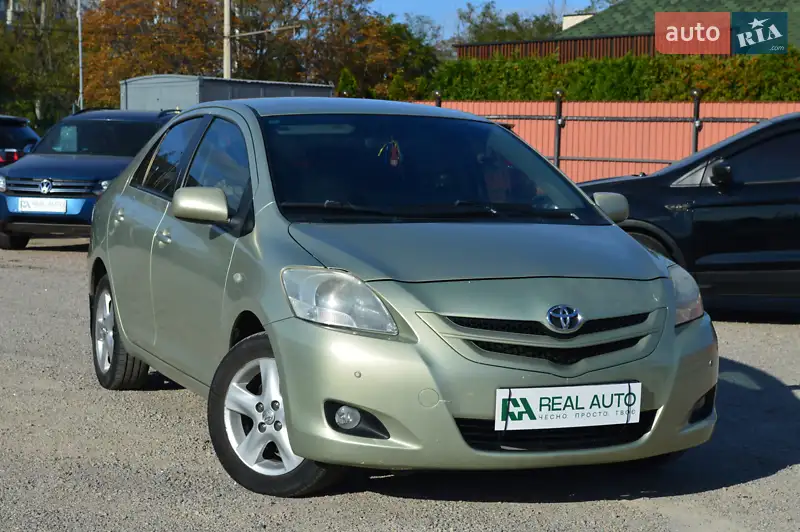 2007 toyota yaris