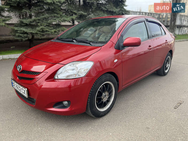 2007 toyota yaris