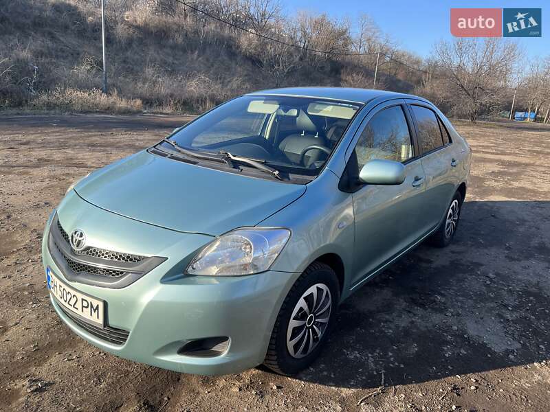 2006 toyota yaris