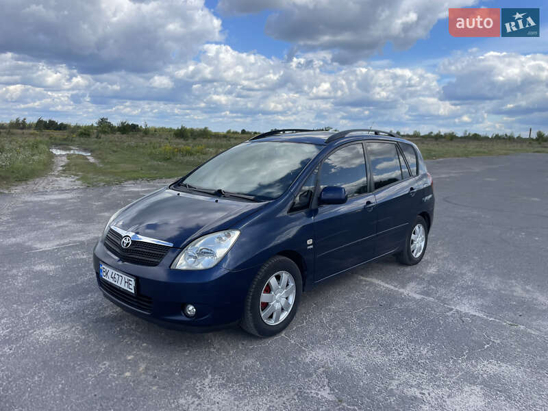 2002 toyota corolla-verso