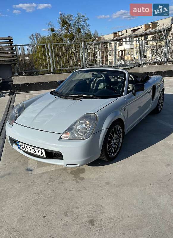 2001 toyota mr2