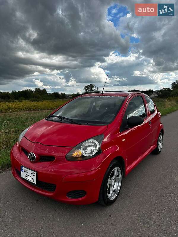 2011 toyota aygo