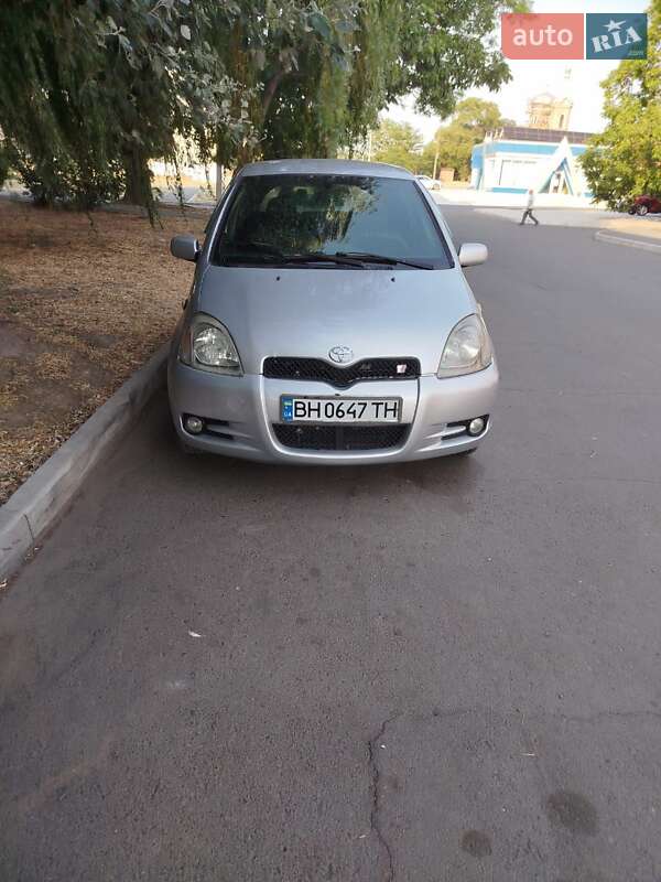2001 toyota yaris