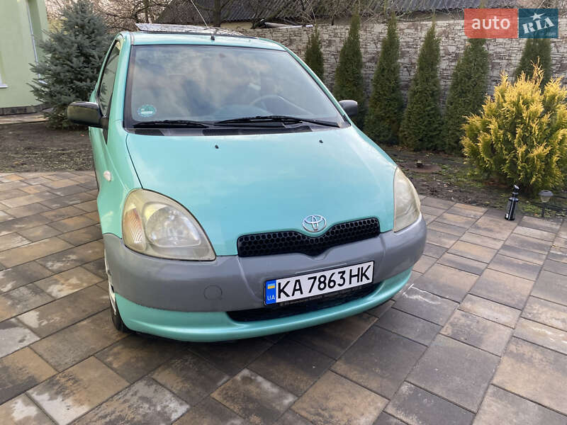 1999 toyota yaris
