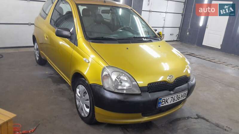 1999 toyota yaris