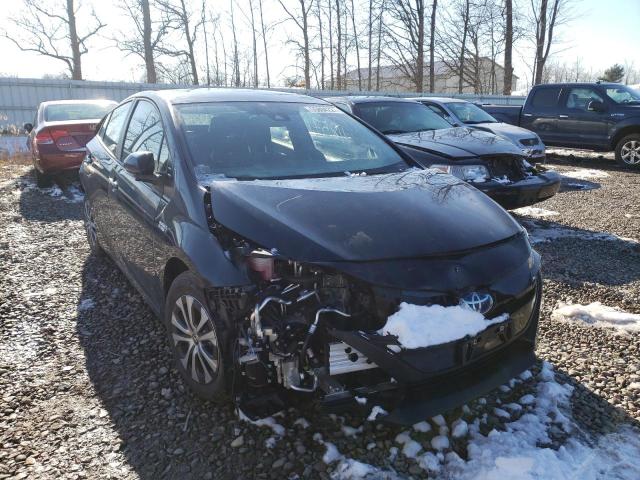 2021 toyota prius prim