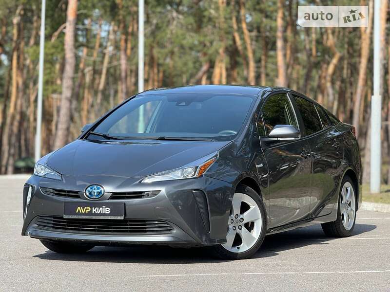 2021 toyota prius