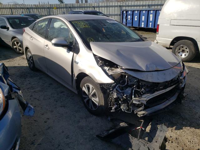 2017 toyota prius prim