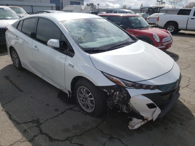 2017 toyota prius prim