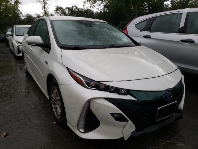 2017 toyota prius prim